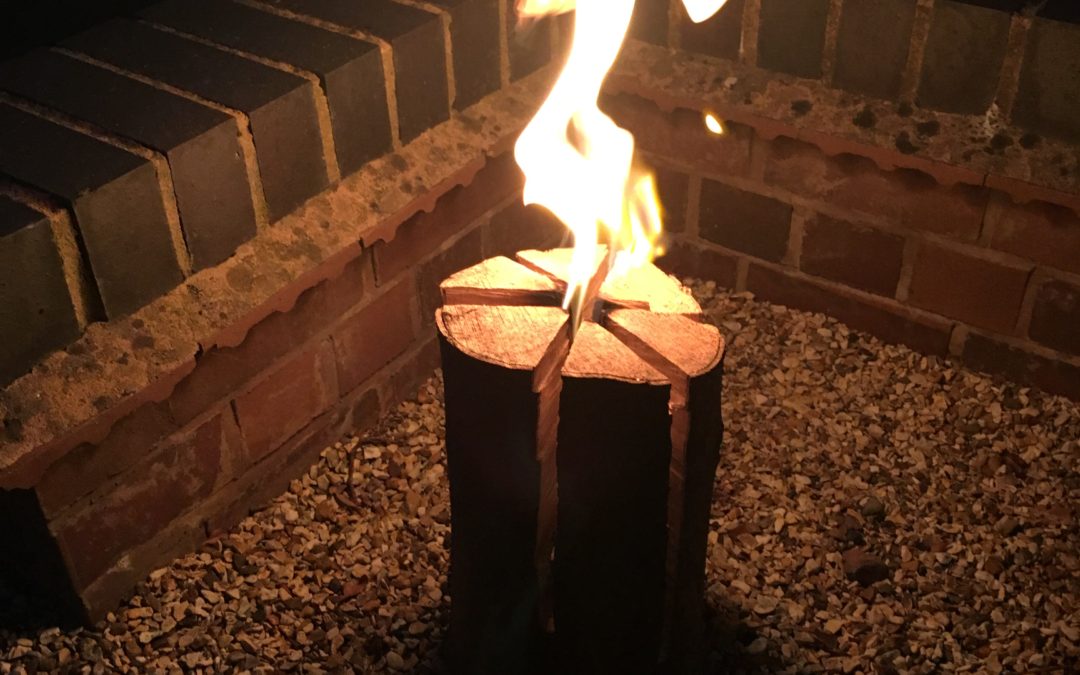 A Swedish log candle (a well seasoned burning log)